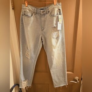 New 1. State size 30 distressed jeans